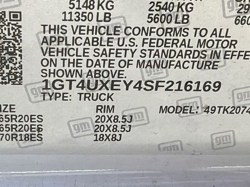 Certified 2025 GMC Sierra 2500 Denali Ultimate AWD/4WD image 32