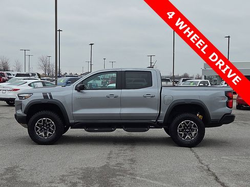 Used 2023 Chevrolet Colorado ZR2 image 3