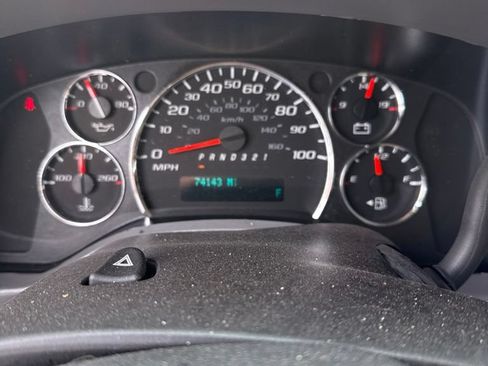 Used 2014 Chevrolet Express 1500 AWD image 60