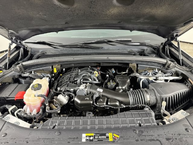 Used 2024 Jeep Grand Cherokee L Altitude AWD/4WD image 35