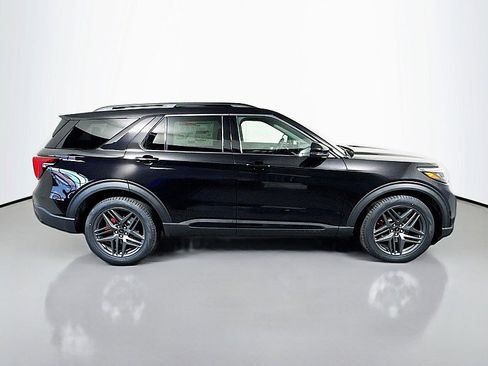 Used 2026 Ford Explorer ST w/ Sun And Sound Package AWD/4WD image 8