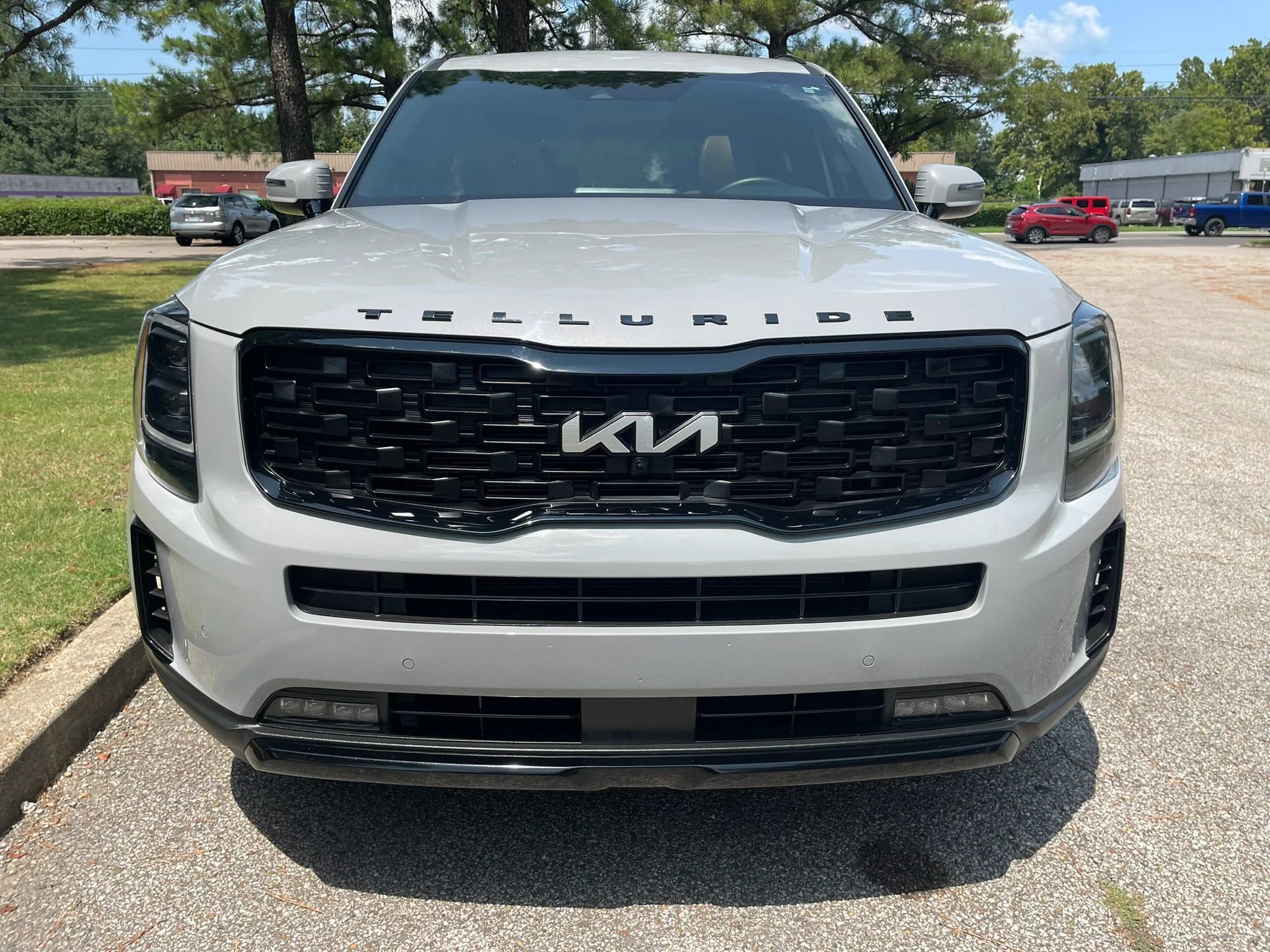 Used 2022 Kia Telluride SX w/ Nightfall Edition Package AWD/4WD image 8