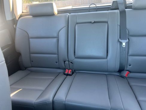 Used 2018 Chevrolet Silverado 2500 W/T w/ WT Convenience Package AWD/4WD image 11