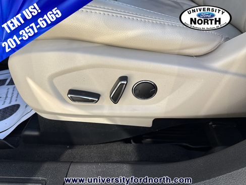 Used 2018 Ford Explorer XLT w/ Equipment Group 202A image 17