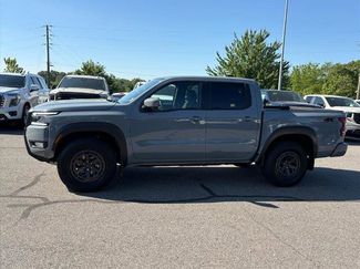 Used 2025 Nissan Frontier PRO-4X w/ Pro Convenience Package AWD/4WD video 3