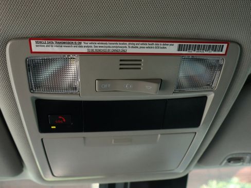 Used 2022 Toyota Tacoma SR5 image 26