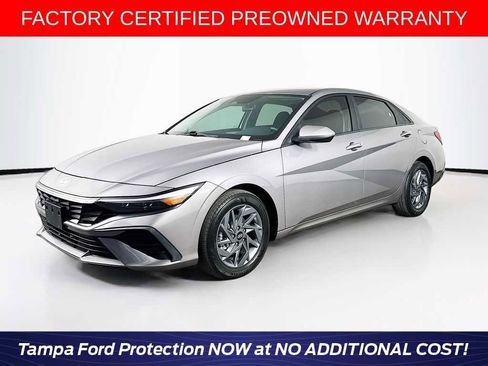 Used 2024 Hyundai Elantra Blue FWD image 1