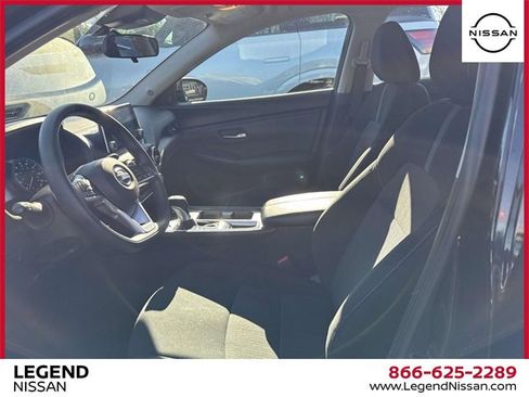 Used 2023 Nissan Sentra SV image 12