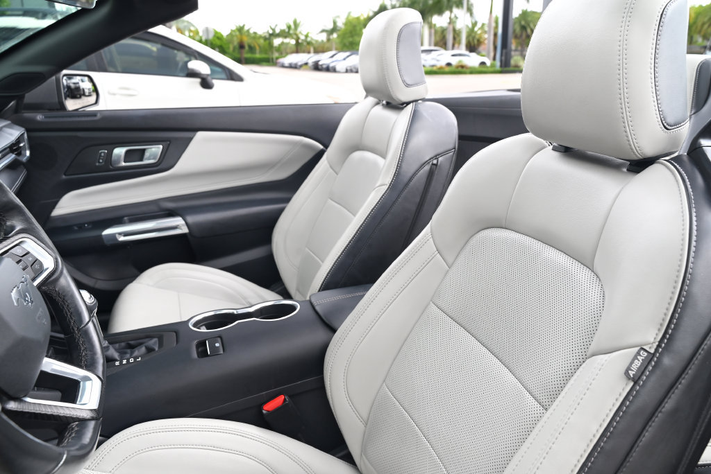 Used 2024 Ford Mustang Premium RWD image 14