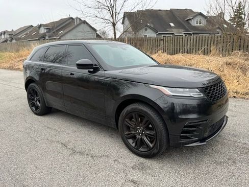 Used 2023 Land Rover Range Rover Velar R-Dynamic S image 4