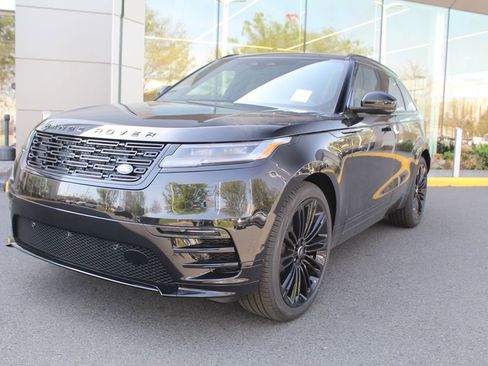 New 2026 Land Rover Range Rover Velar Dynamic SE AWD/4WD image 1