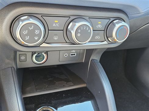 New 2025 Nissan Versa SV w/ Trunk Package image 20