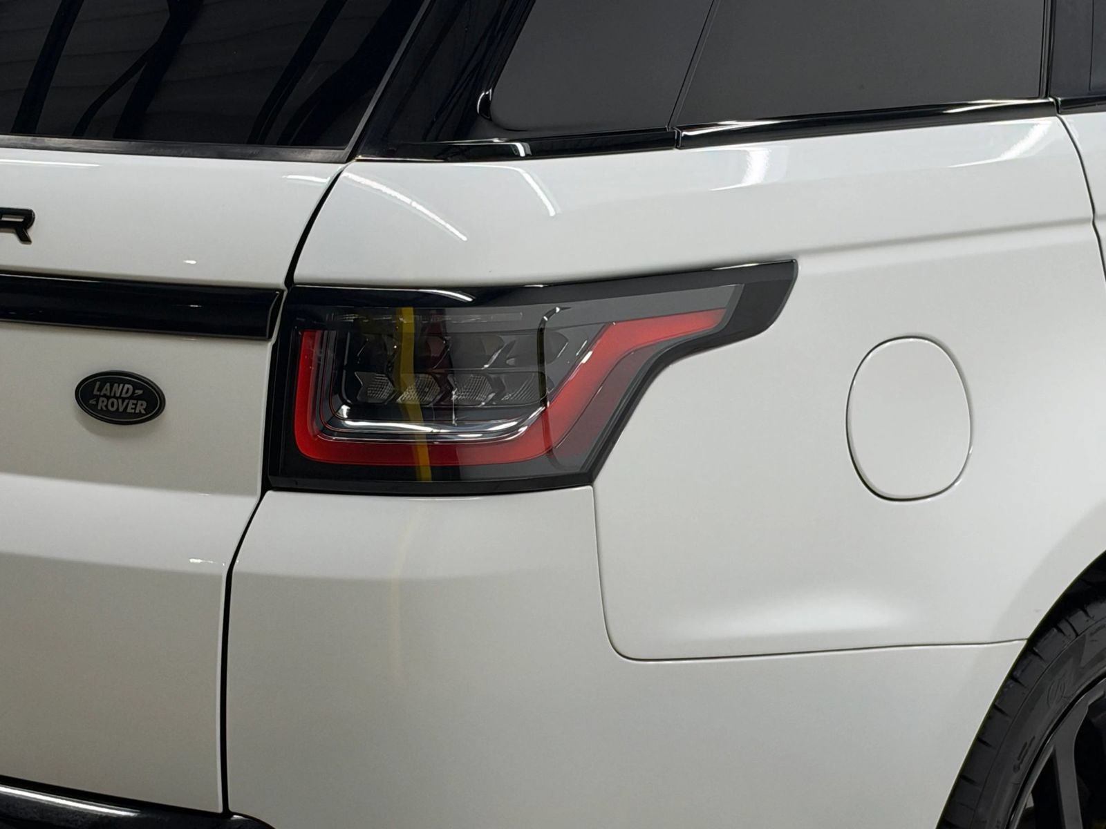 Used 2020 Land Rover Range Rover Sport HSE Dynamic AWD/4WD image 10