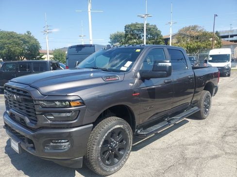 New 2026 RAM 2500 Big Horn AWD/4WD image 3