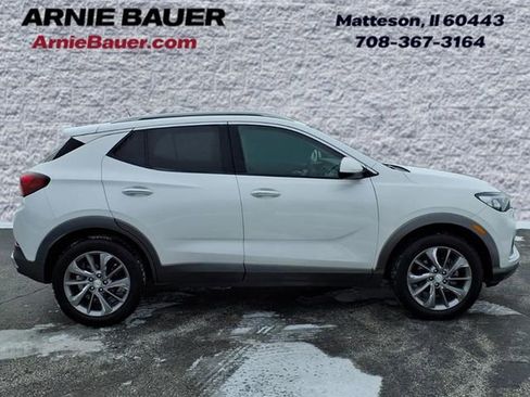 Used 2023 Buick Encore GX Essence w/ Experience Buick Package image 4