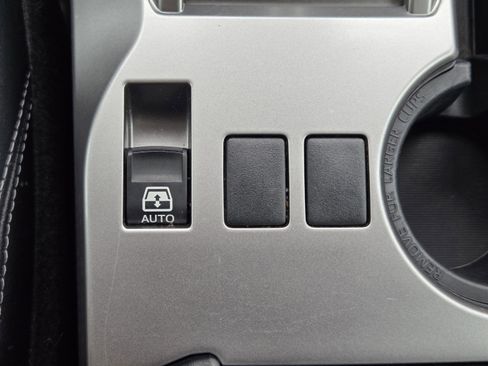 Used 2022 Toyota 4Runner Limited RWD image 18