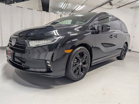 Used 2023 Honda Odyssey Sport image 5