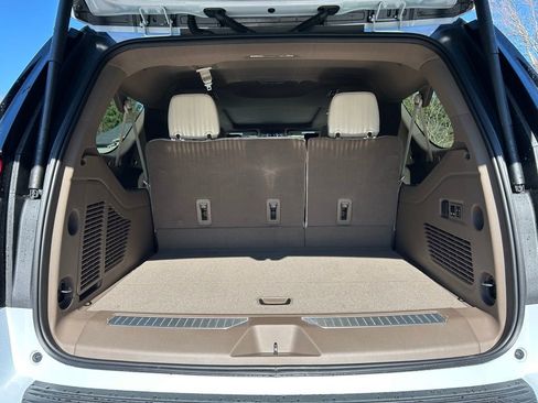 New 2026 GMC Yukon XL Denali w/ Denali Reserve Package image 45