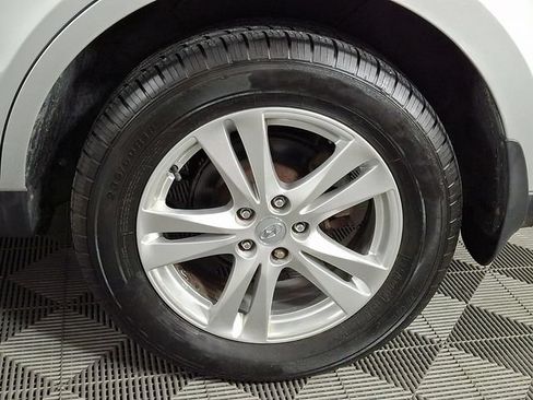Used 2012 Hyundai Santa Fe SE AWD/4WD image 11