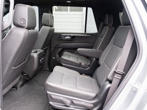 Used 2025 Chevrolet Tahoe Premier w/ Sun And Tow Package image 18