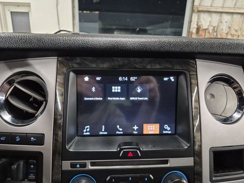 Used 2017 Ford Expedition EL Limited image 36