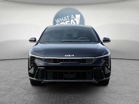 New 2026 Kia K4 GT-Line FWD image 2