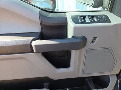 Used 2018 Ford F150 XL w/ Equipment Group 101A Mid image 8