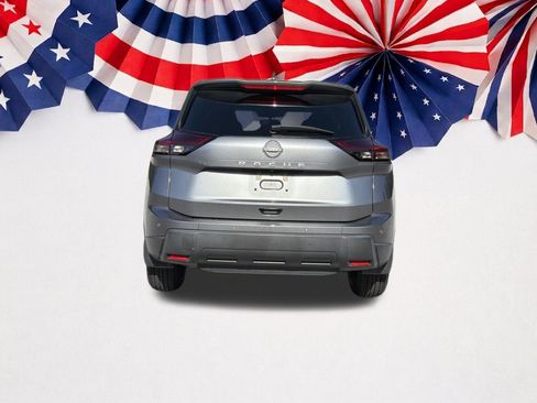 Used 2024 Nissan Rogue S FWD image 21