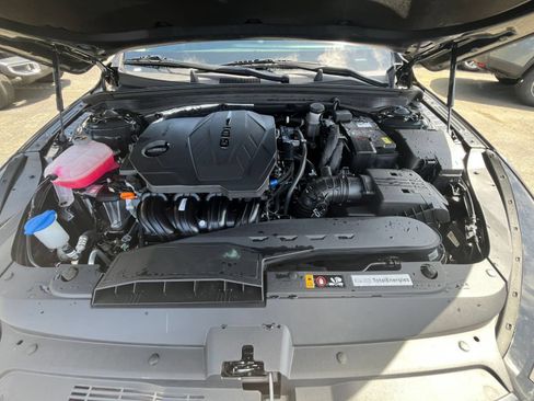 Used 2025 Kia K5 LXS FWD image 33