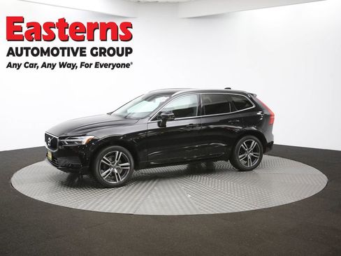 Used 2019 Volvo XC60 T5 Momentum w/ Multimedia Package image 59