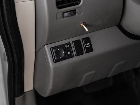 Used 2020 Nissan Frontier SV RWD image 24