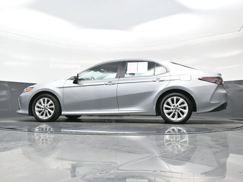 Used 2024 Toyota Camry LE FWD image 26