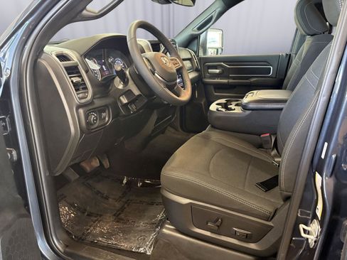 Used 2026 RAM 2500 Big Horn AWD/4WD image 23