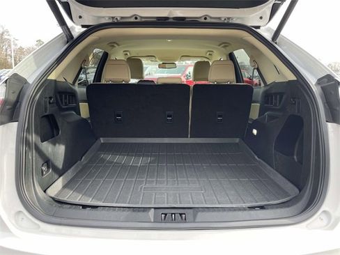 Used 2021 Ford Edge SEL w/ Convenience Package image 32