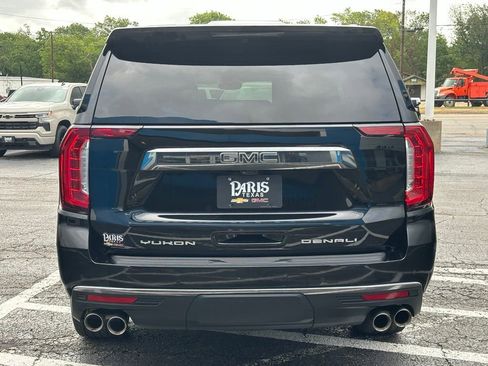 Used 2023 GMC Yukon Denali Ultimate w/ LPO, Floor Liner Package AWD/4WD image 5