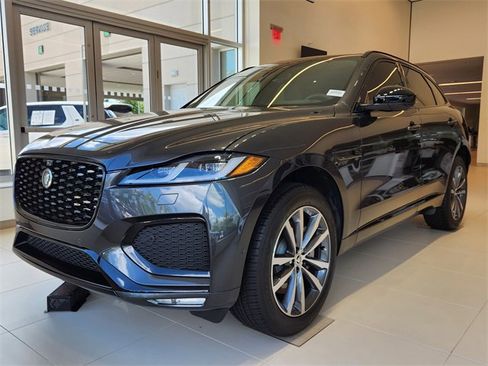 Used 2026 Jaguar F-PACE R-Dynamic S image 1