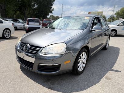 Used 2010 Volkswagen Jetta SE
