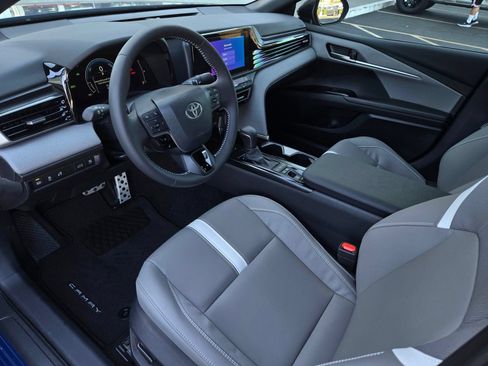 Certified 2026 Toyota Camry SE FWD image 8