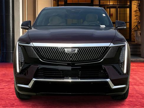 New 2025 Cadillac Escalade IQ Luxury 2 image 3