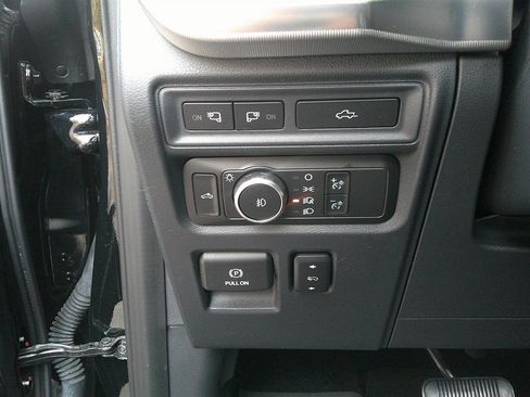 Used 2022 Ford F150 Raptor w/ Equipment Group 801A High image 15