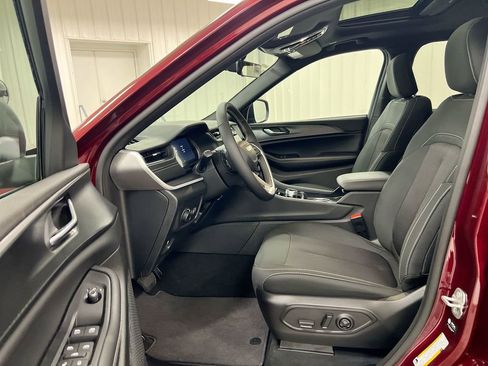 New 2026 Jeep Grand Cherokee L Laredo AWD/4WD image 20