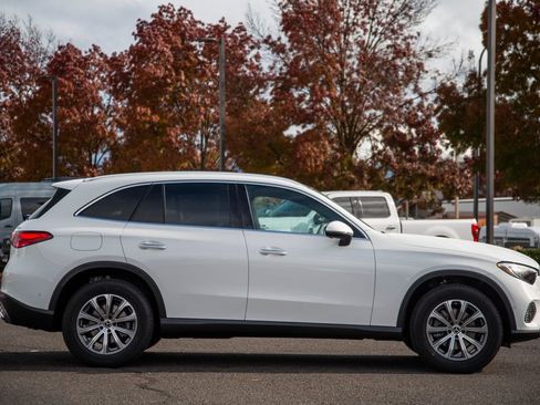 New 2026 Mercedes-Benz GLC 300 4MATIC image 5