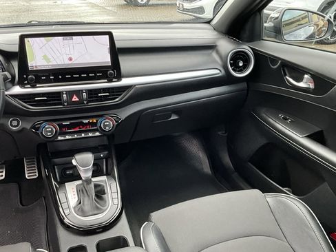 Used 2022 Kia Forte GT-Line w/ GT-Line Premium Package image 24