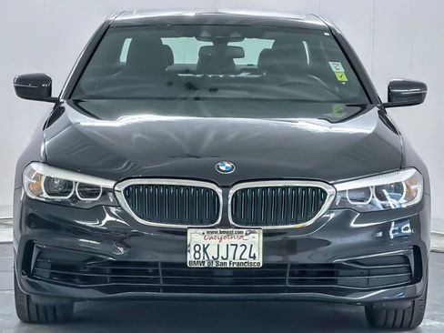 Used 2019 BMW 530e 530e iPerformance w/ Convenience Package image 10