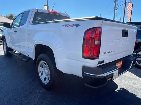 Used 2021 Chevrolet Colorado W/T w/ WT Convenience Package AWD/4WD image 5
