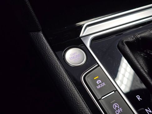 Used 2023 Volkswagen Arteon SEL image 33