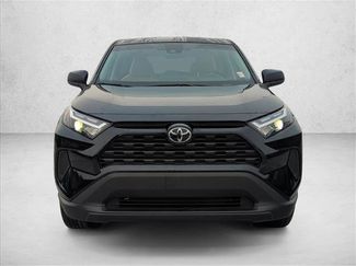 Used 2025 Toyota RAV4 LE video 2