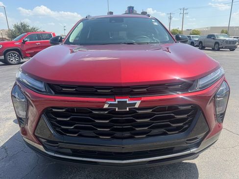 Used 2024 Chevrolet Trax ACTIV w/ Sunroof Package FWD image 8