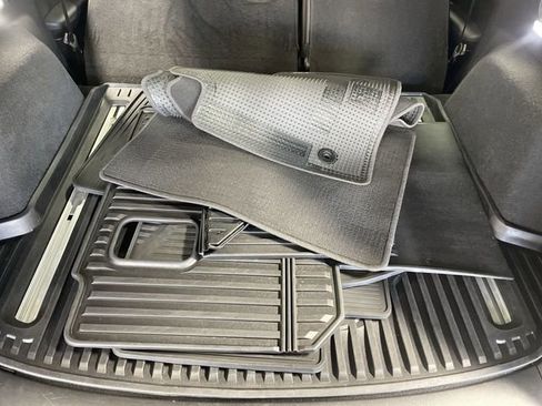 Used 2021 Cadillac XT5 Premium Luxury image 25