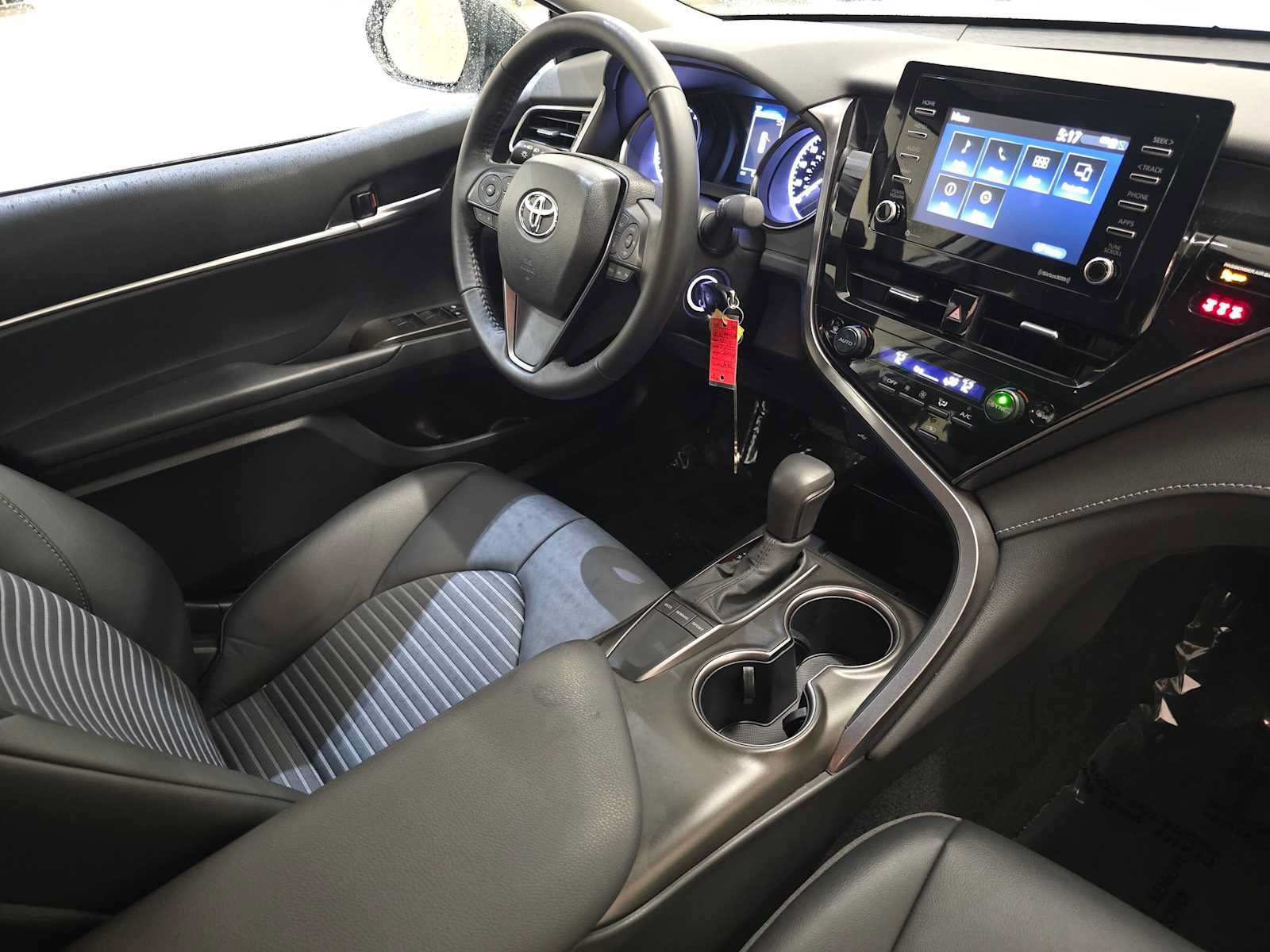 Certified 2024 Toyota Camry SE FWD image 30